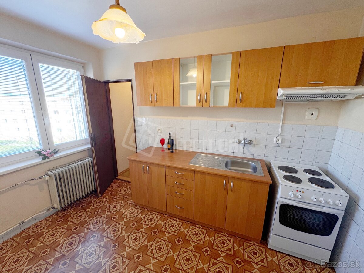 3i byt takmer v centre LM s baklónom a potenciálom - 5
