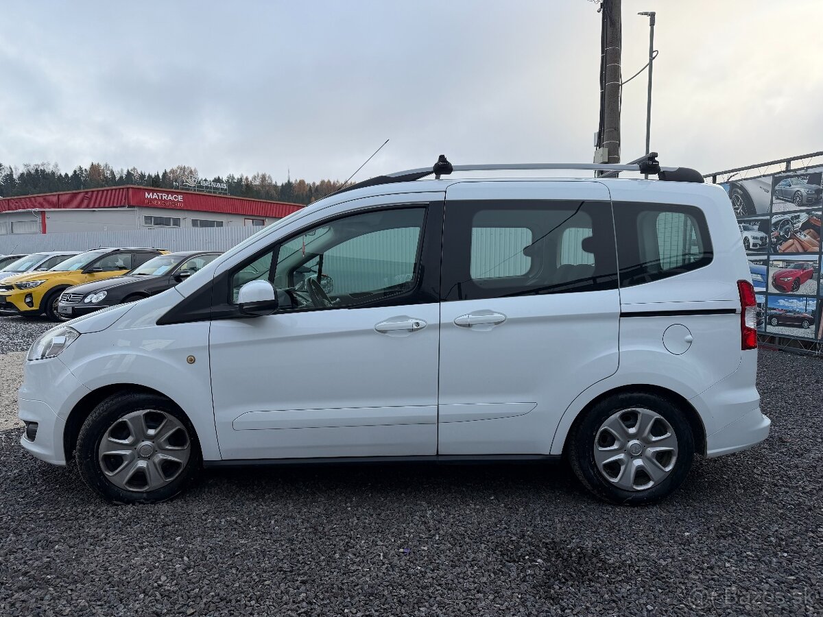 Ford Tourneo Courier 1.0 EcoBoost - 5
