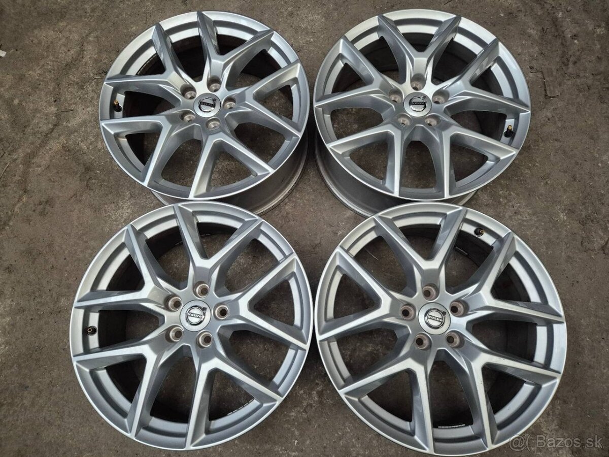 5x112 r18 ET50,5 x 7,5J elektróny originál VOLVO - 5