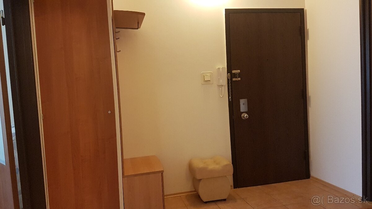 3-izbový byt (VNKS) so zariadením, Sásová, Banská Bystrica - 5