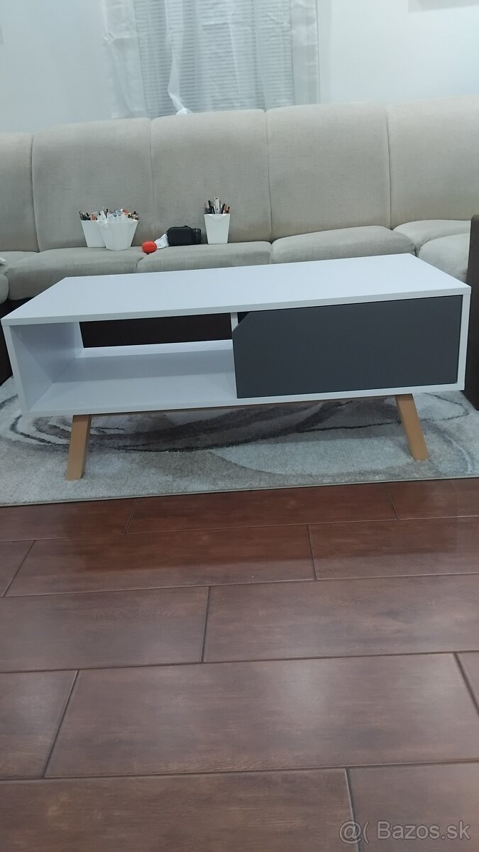 Konferenčný stolík - 5