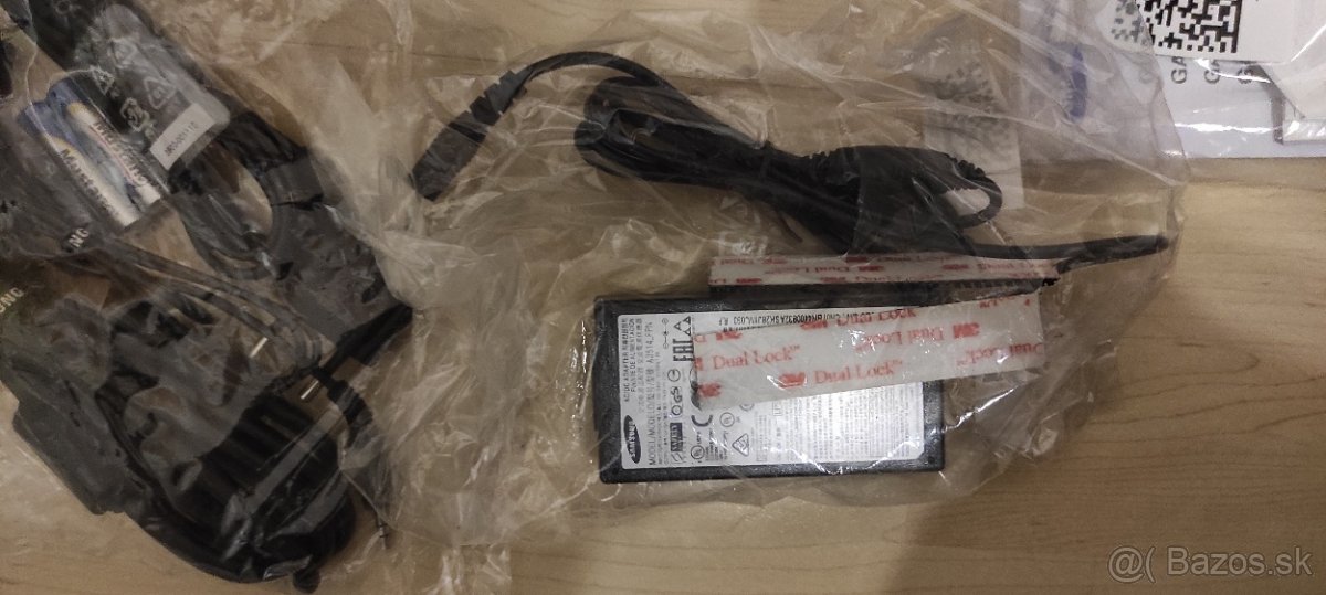 Nový 3v1 mediálny prehrávač Samsung SBB-SS08FL1 - 5