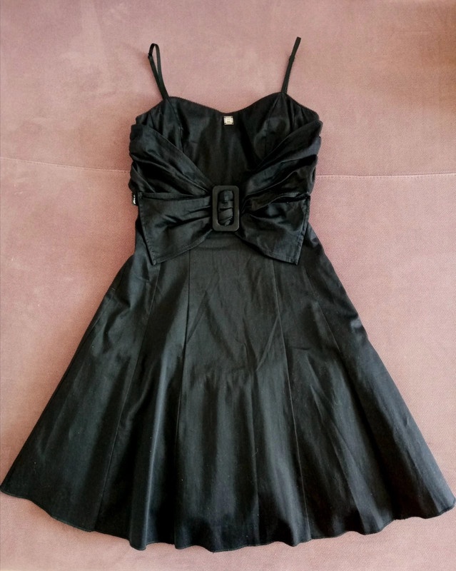Malé čierne spoločenské šaty S - 5