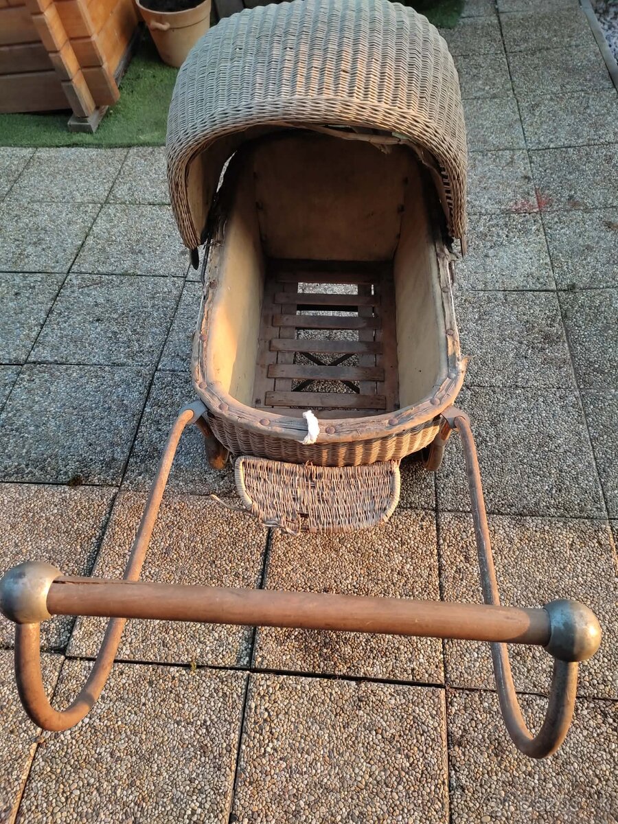 Starožitný kočiar kocik - 5