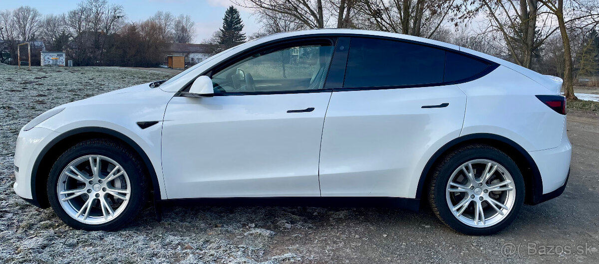 Tesla Model Y LR 2023 – Acceleration Boost, EAP, odpočet DPH - 5