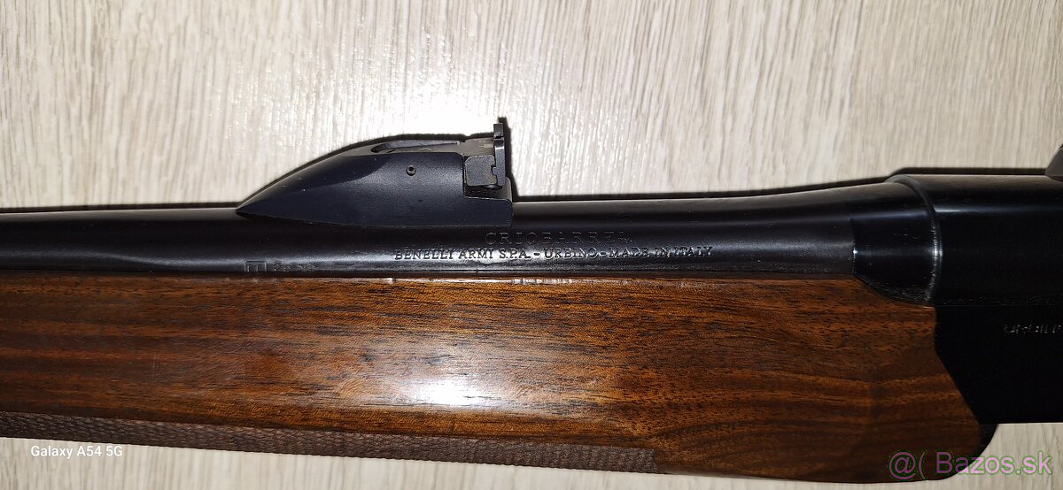 Samonabíjaciu guľovnicu BENELLI - 5