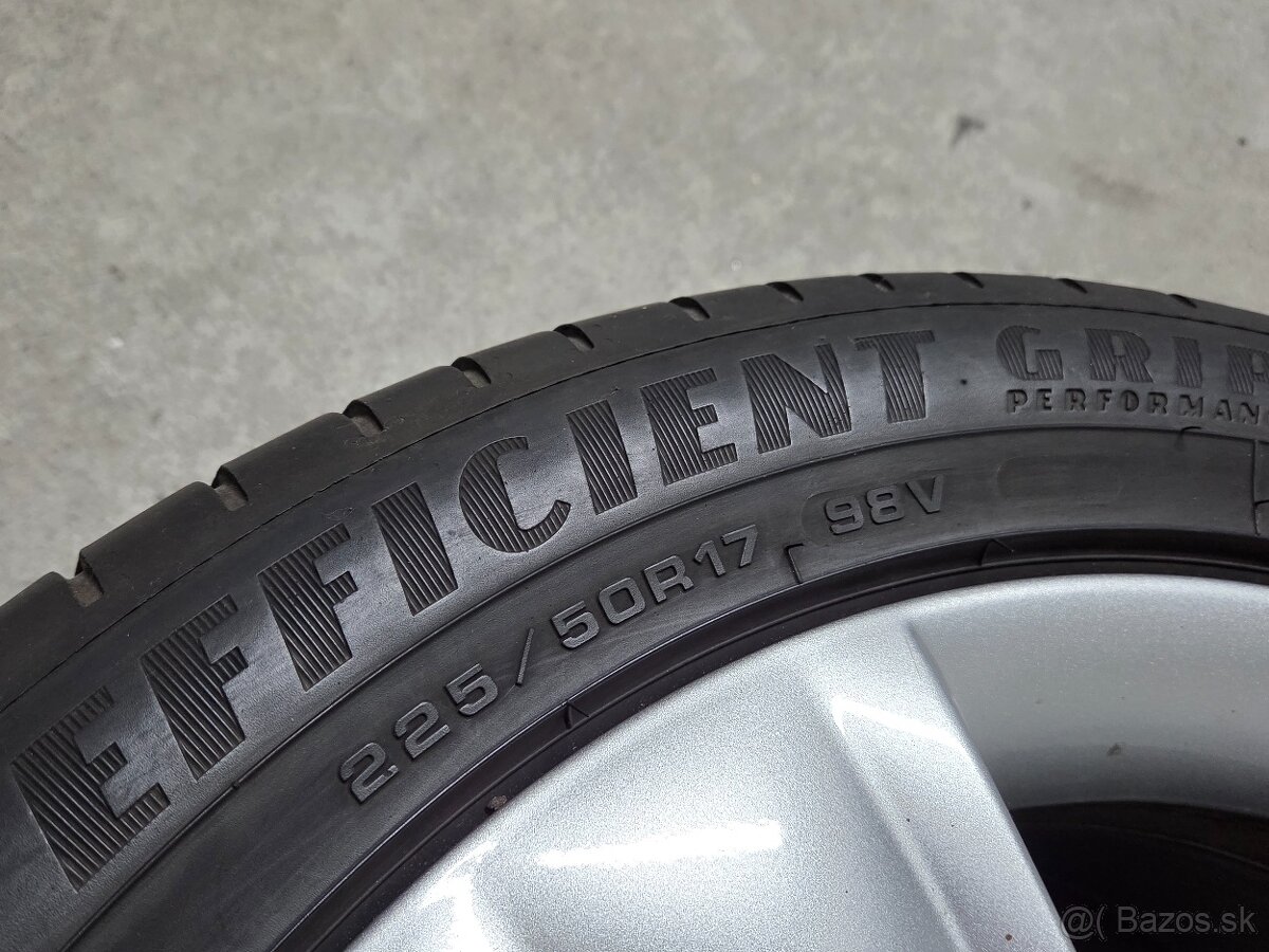 17" ŠKODA + Goodyear 90% - 5