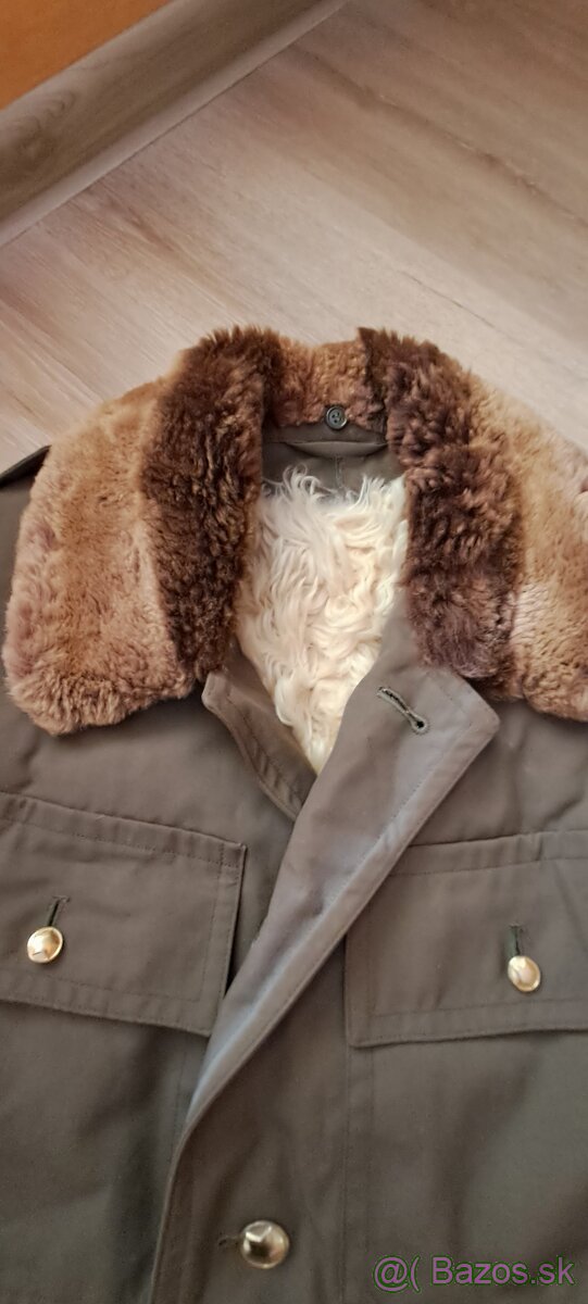 Predam vojenske kabaty vel.50 - 5