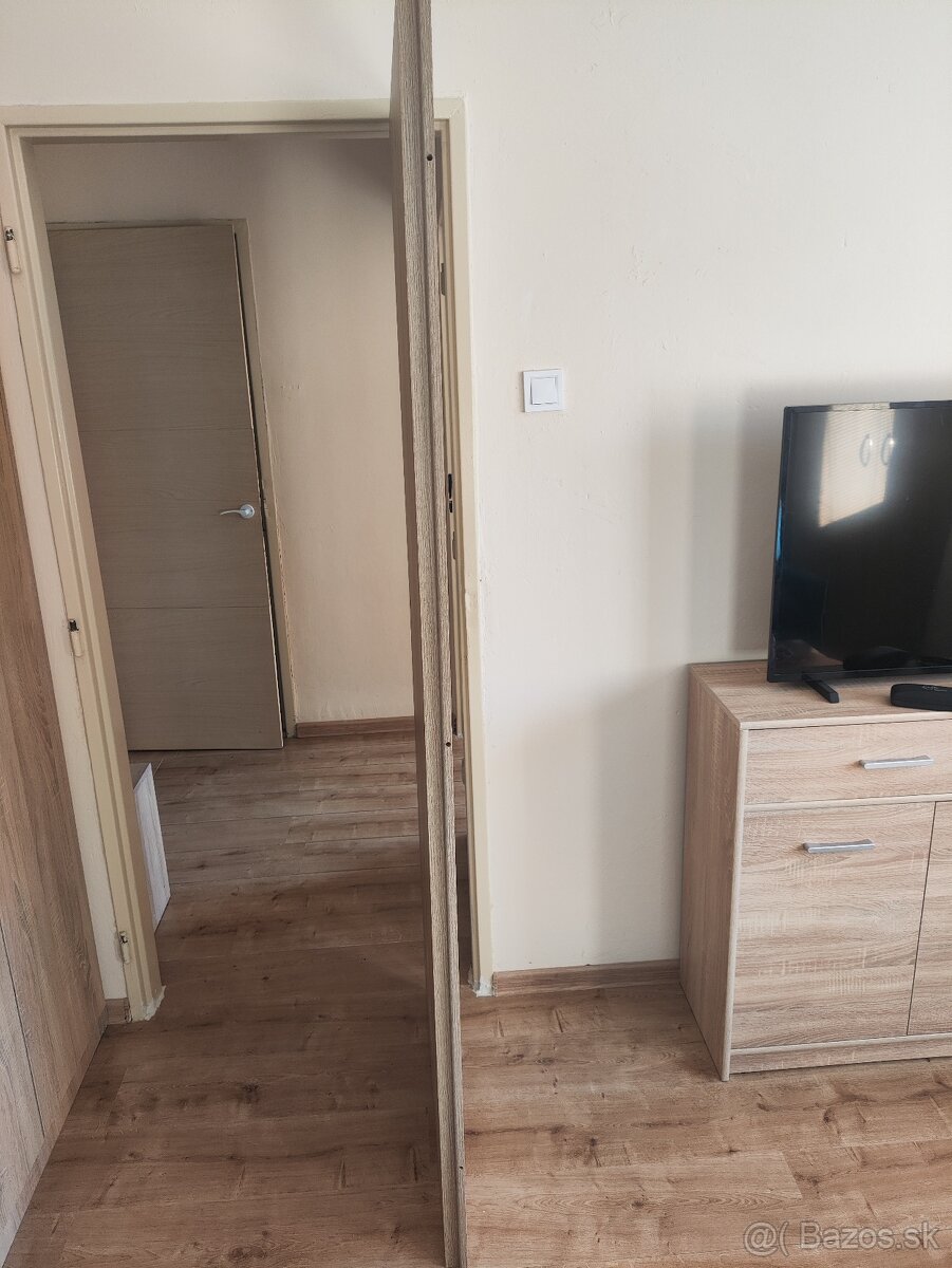 Predám interiérové dvere - 5