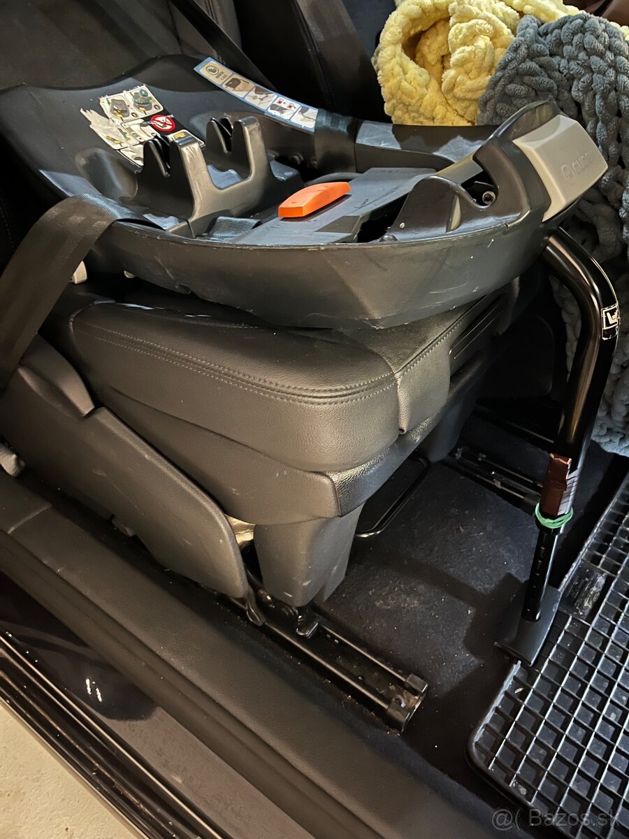 Autosedacka vajicko so zakladnou - 5