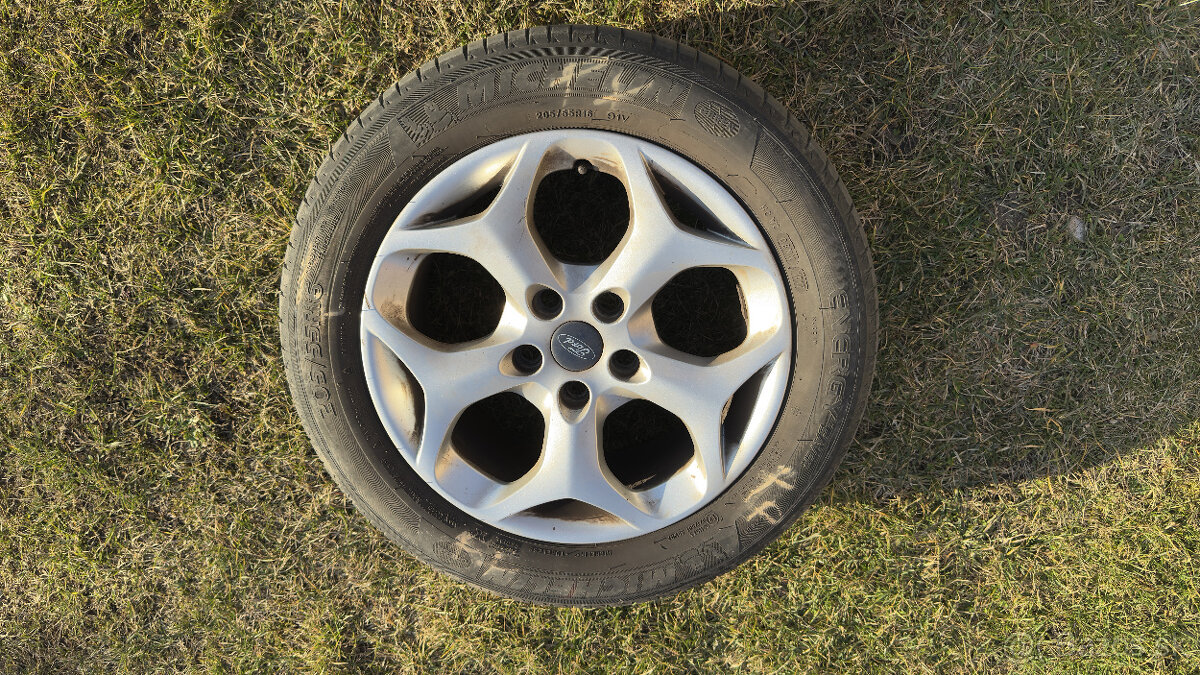 Letne pneumatiky R16 ford focus + rezerva - 5