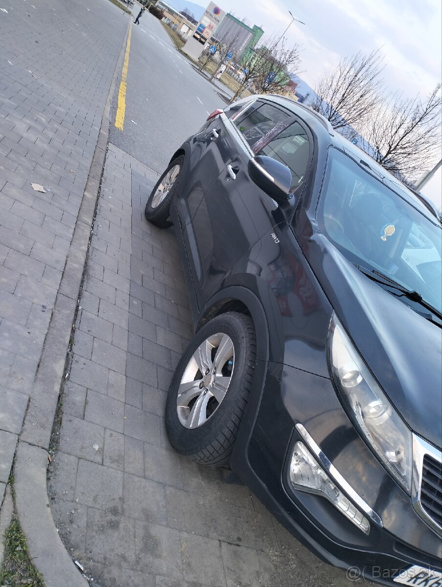 Kia Sportage - 5