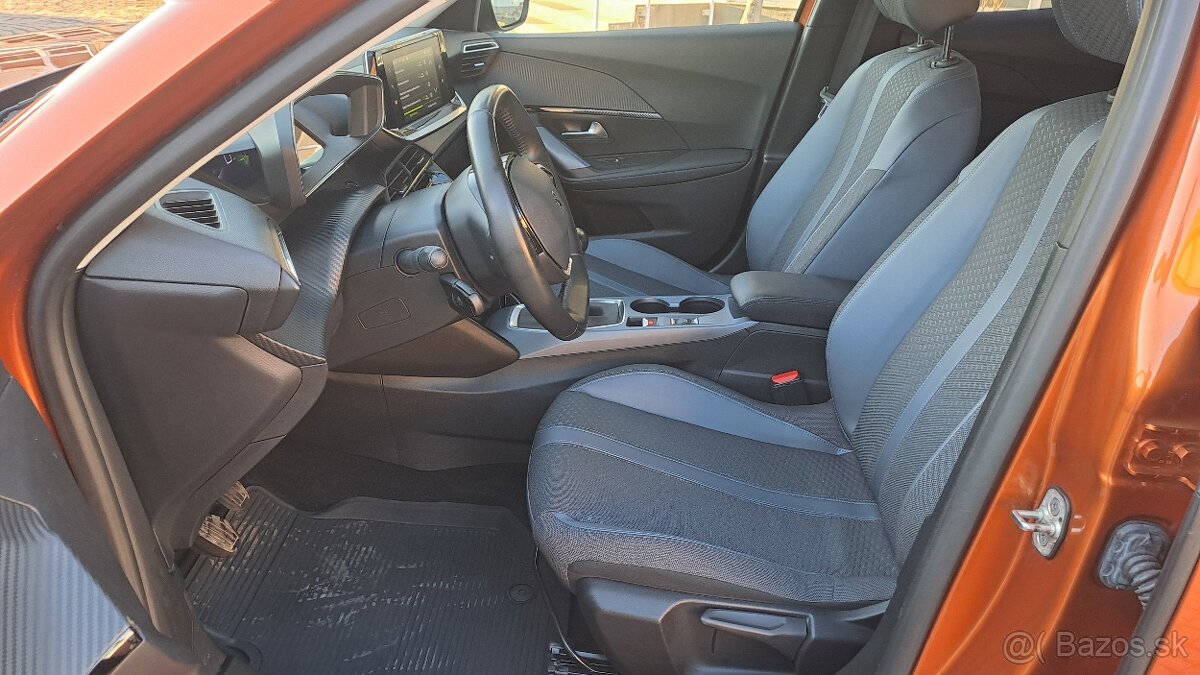 Peugeot 2008 1.2 PureTech 130 Allure - 5