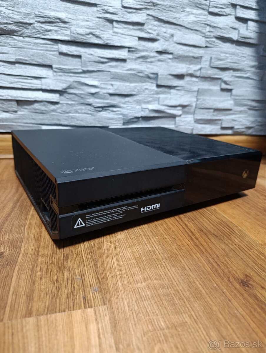 Xbox One 500gb + Kinect + 1 ovládač - 5