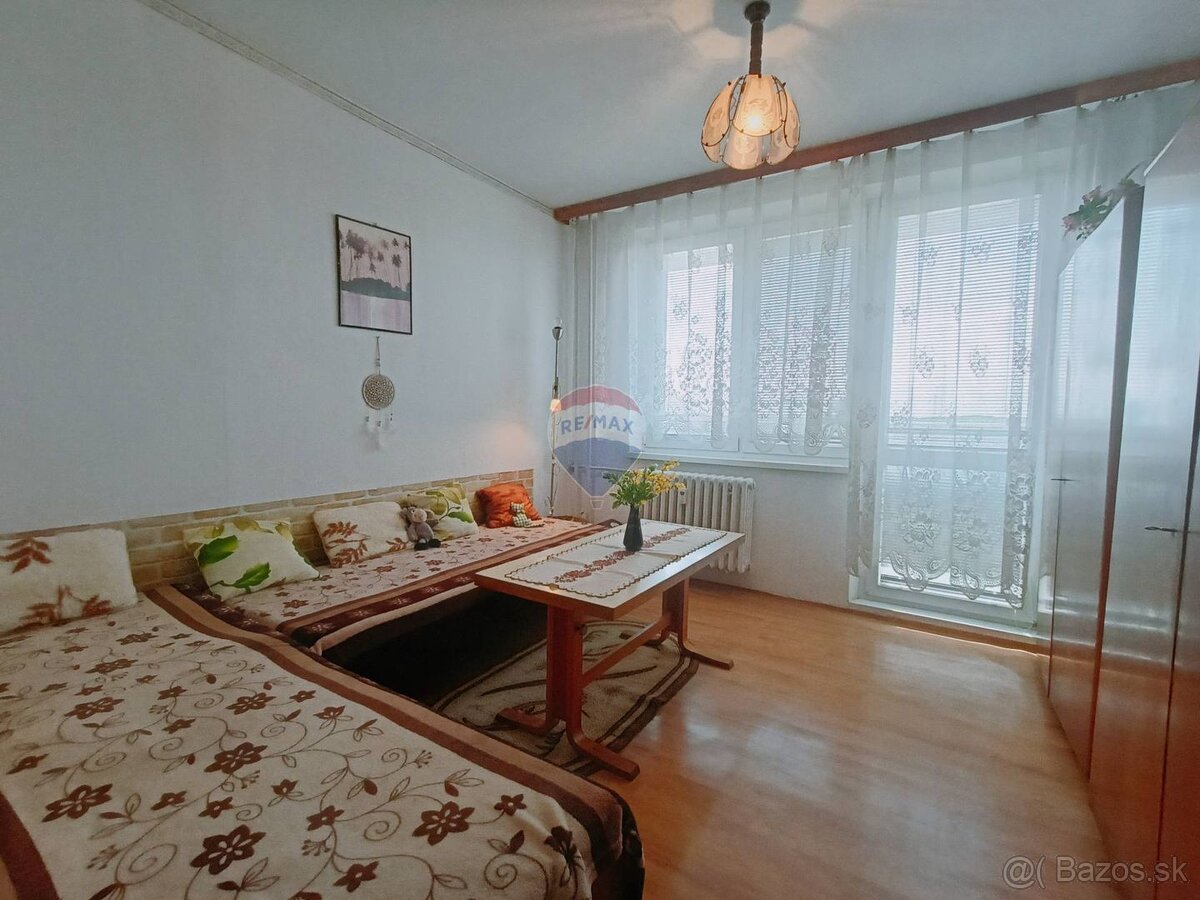 3izbový byt s balkónom a rýchlou dostupnosťou na D1 - 5