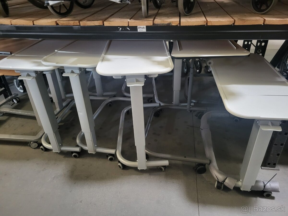 Ošetrovateľský stolík - 5