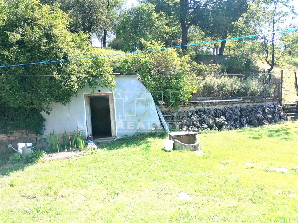 NA PREDAJ RD V HORNEJ SÚČI S VÝYMEROU POZEMKU 2366 M2 - 5