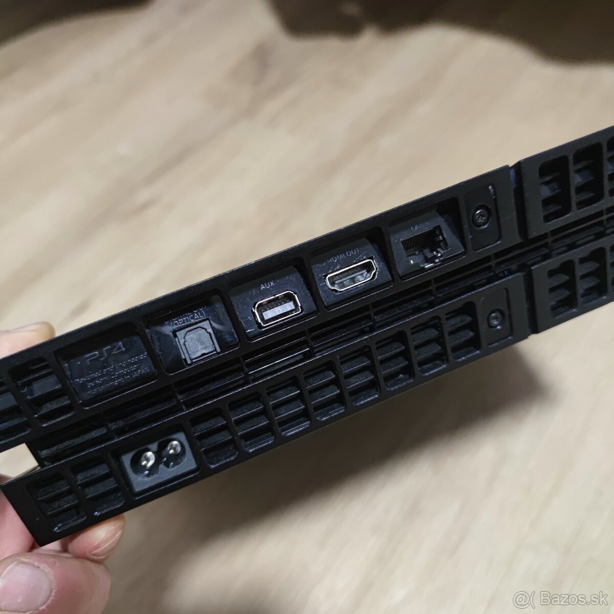 PlayStation 4 – 1 TB (CUH-1216A) - 5