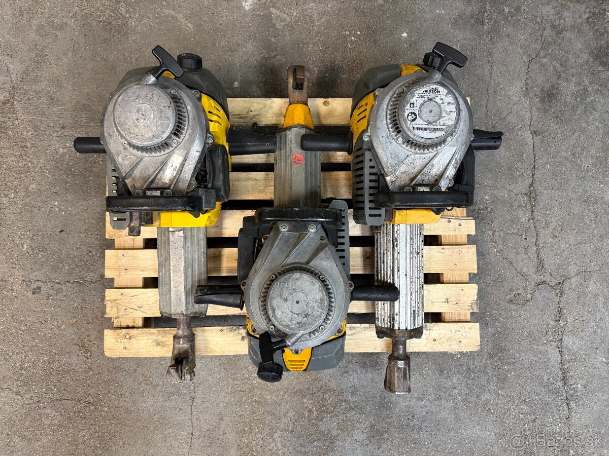 2. Benzínové búracie kladivo Wacker Neuson BH55 - 5