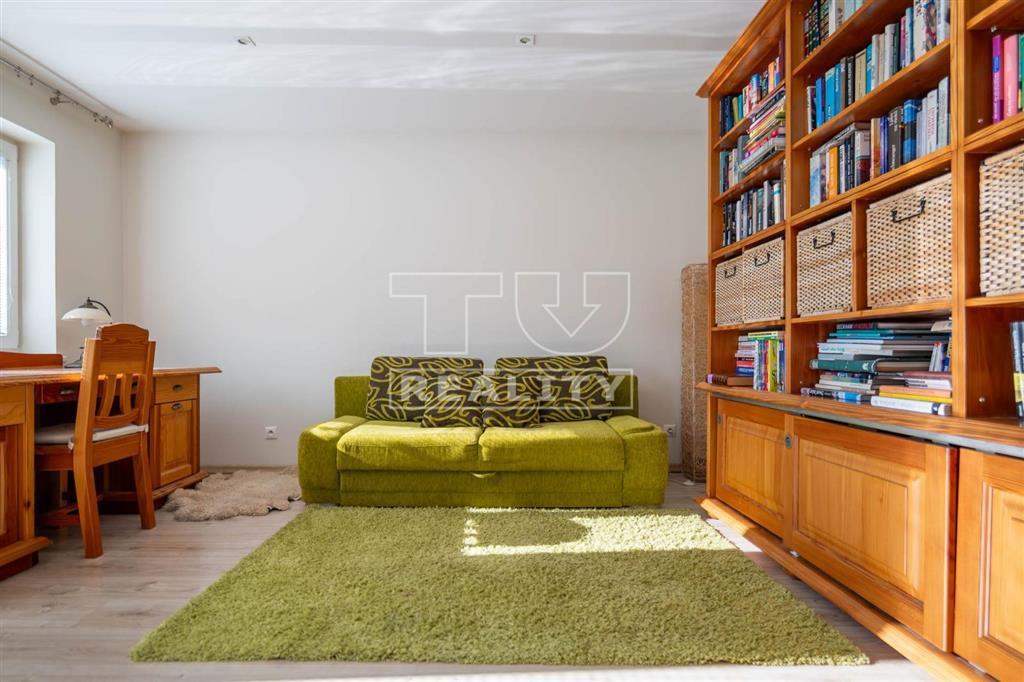 Rodinný dom v Zlatovciach - 5