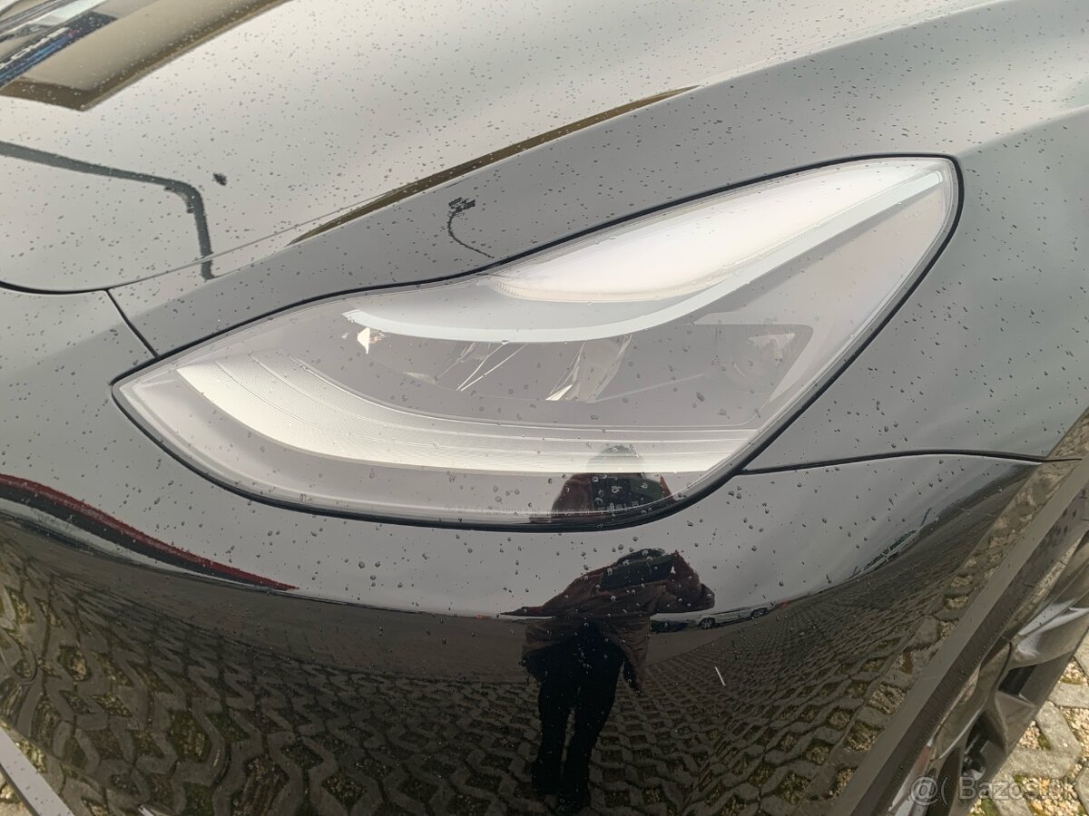 Tesla Model Y 2023 Long Range AWD SoH 95 - 5