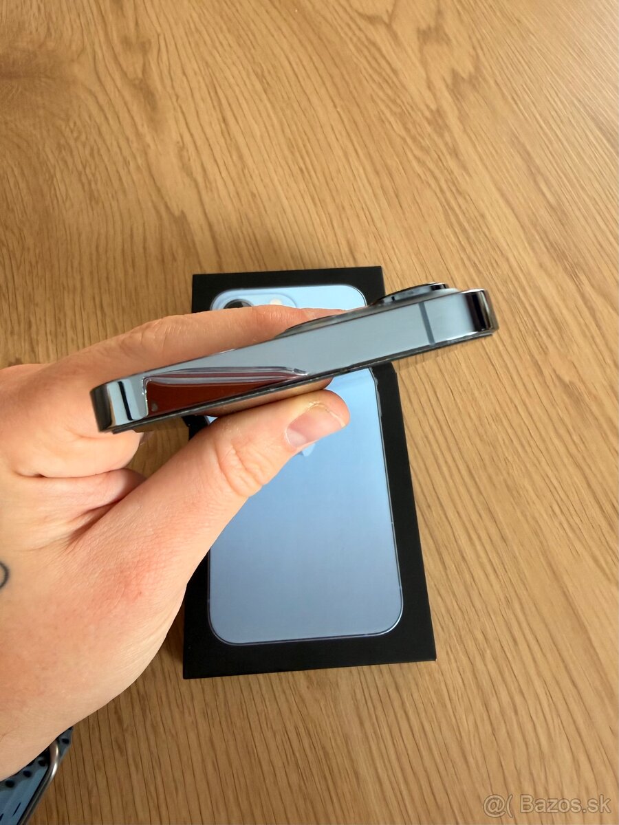 Predám iPhone 13Pro Sierra Blue 128GB - 5