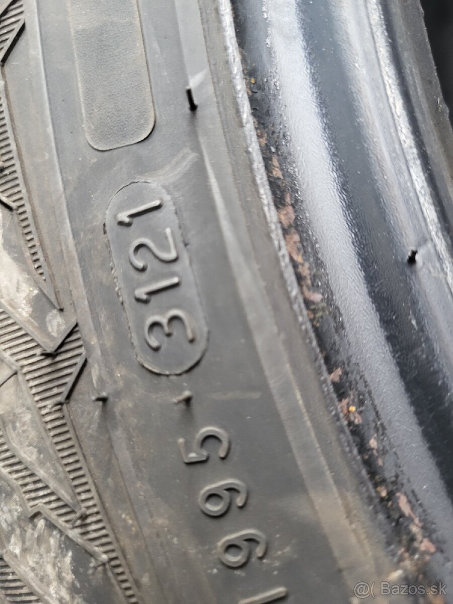 215/60r17C Nokian TYRES - 5