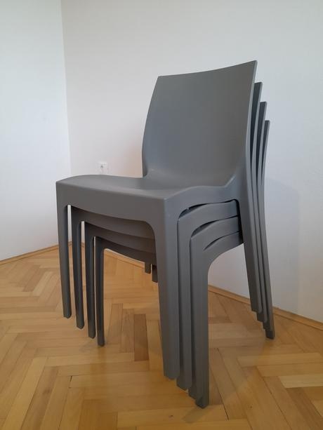 Stohovateľné stoličky - 5