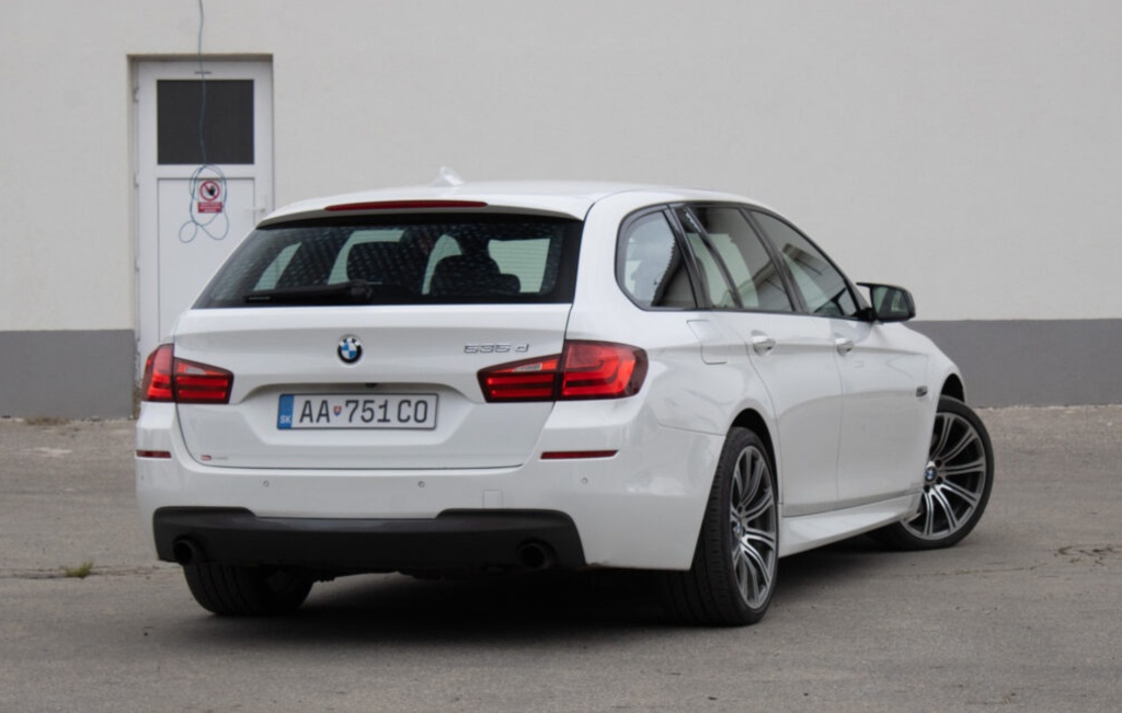 BMW 535d Touring z roku 2012 - 5