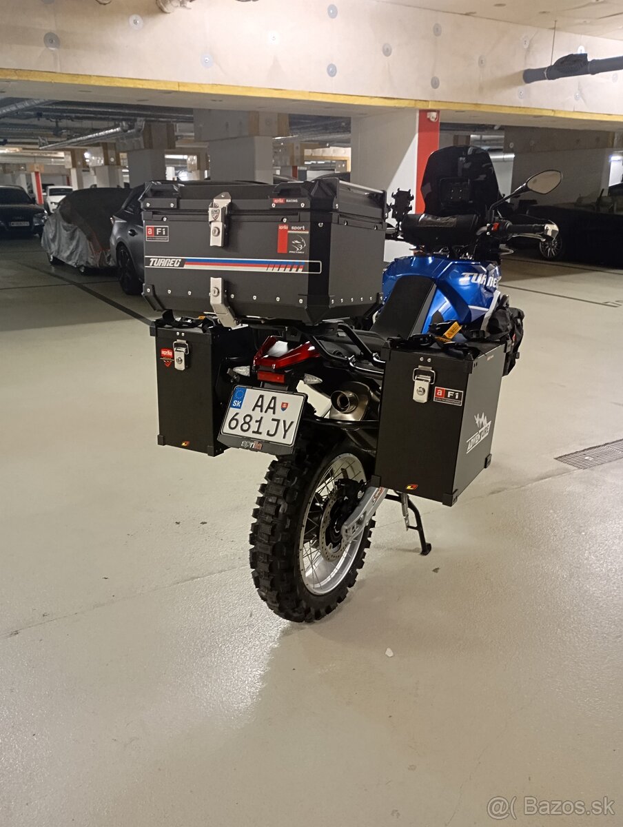 Aprilia Tuareg 660