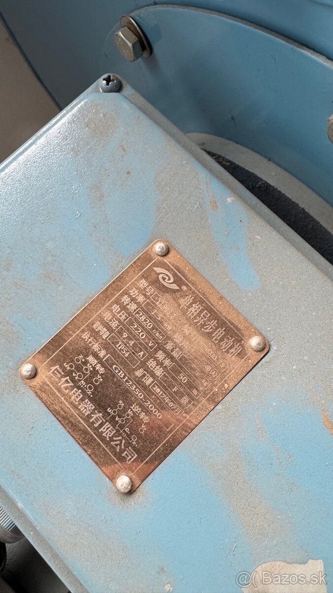 Lakovaci/striekaci BOX s odsavanim - 5