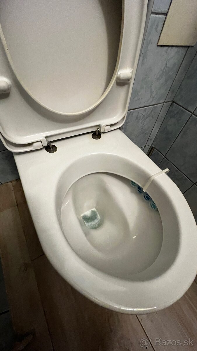 WC kombi toaleta – plne funkčná, čistá, pripravená 🚽 - 5