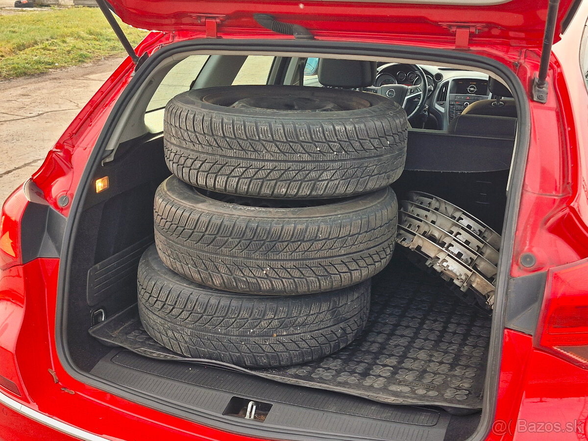 Opel Astra 1.3 CDTI Essentia - 5