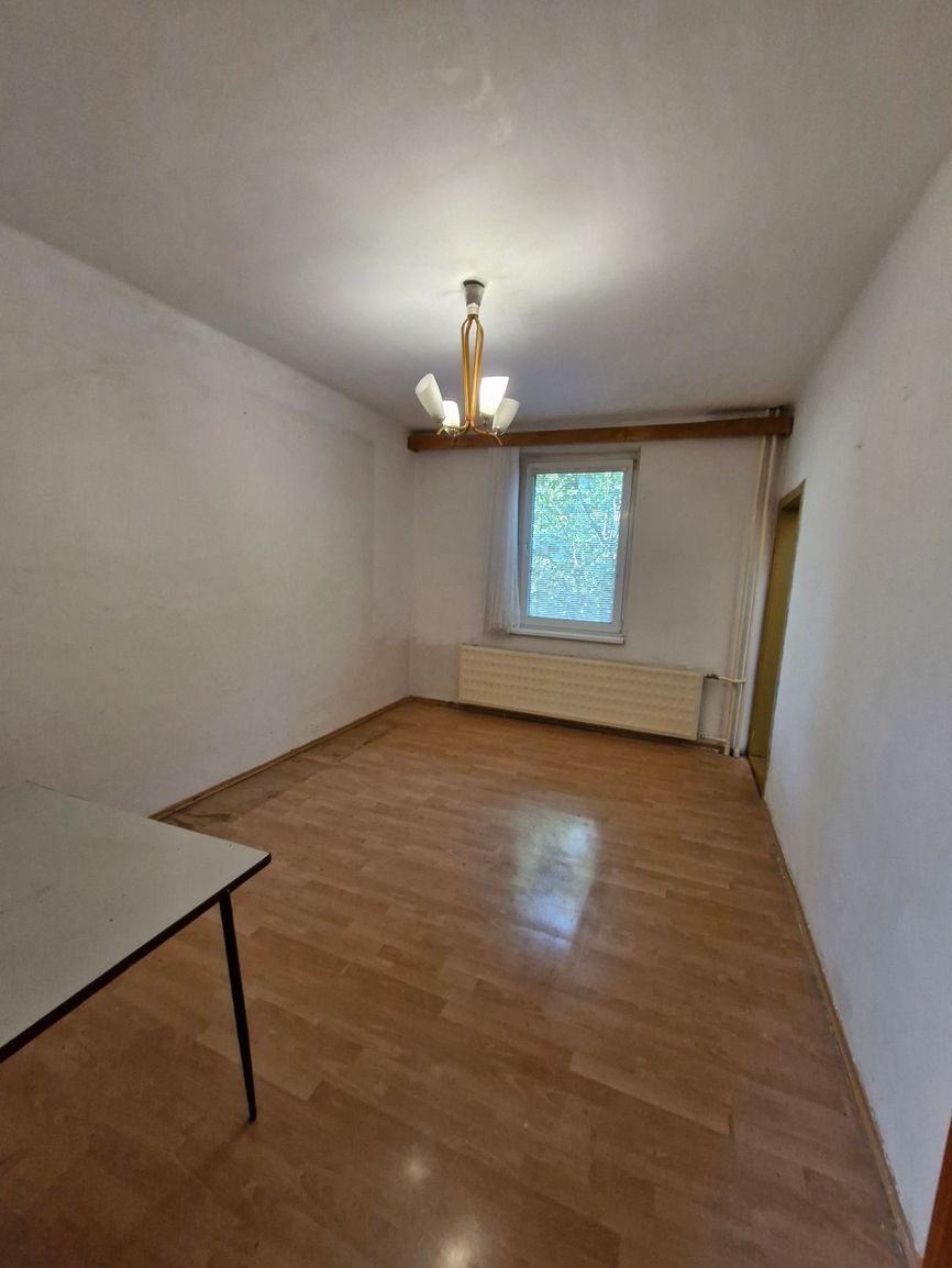 EXKLUZÍVNE na predaj 4-izbový RD v obci Bošany. - 5