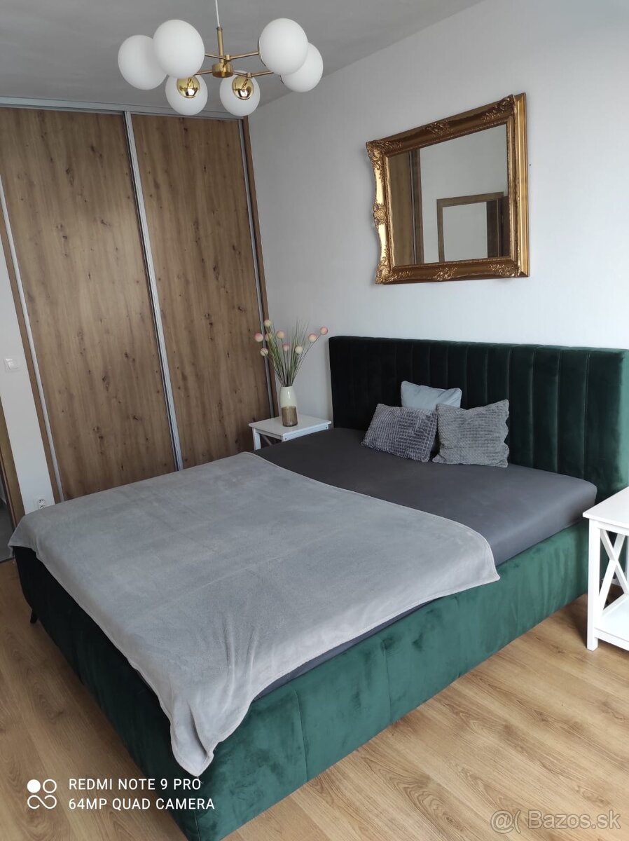 Prenajom 2 izboveho bytu + garazove statie+kobka - 5