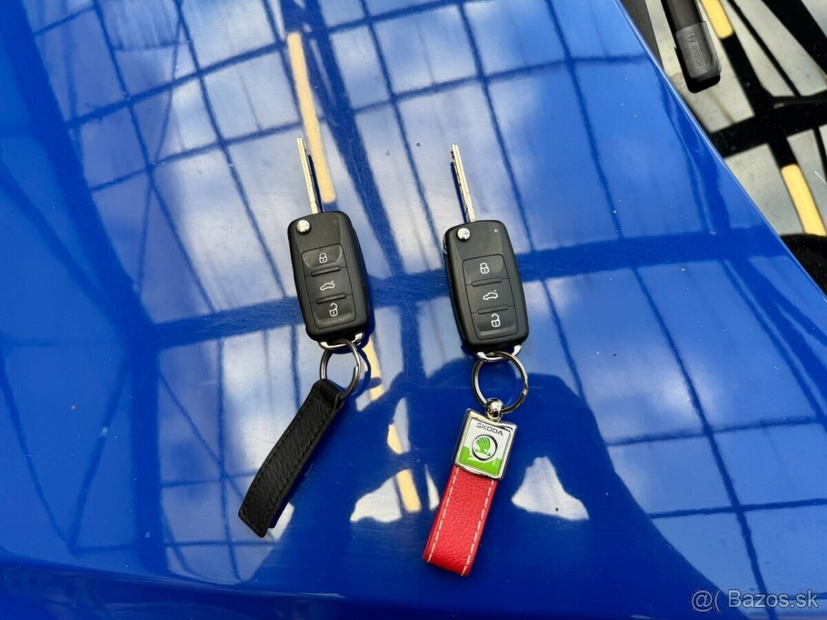 Predám Škoda Octavia combi 1,6 TDi 77kW mimoriadne zachovalá - 5