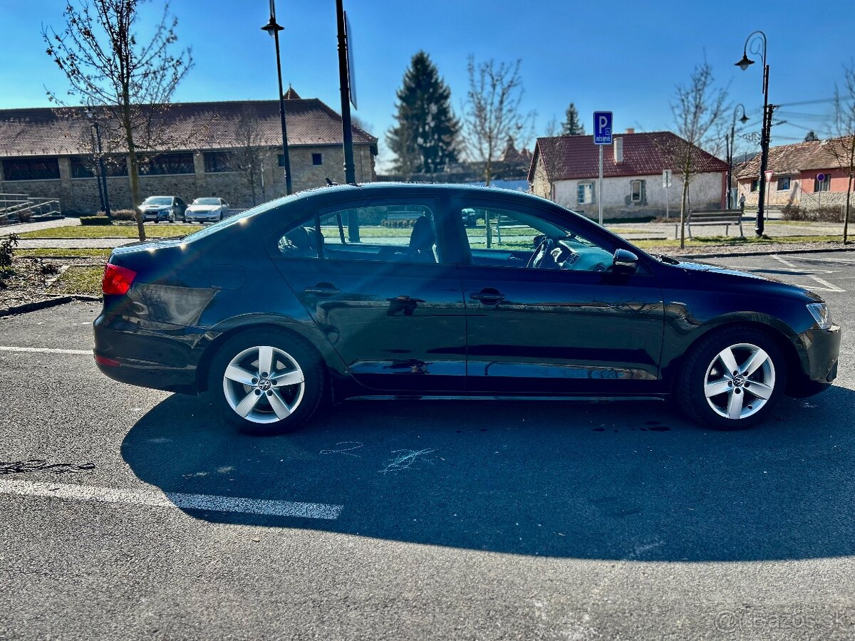 VW Jetta 1.2 TSI 77 kW - 5