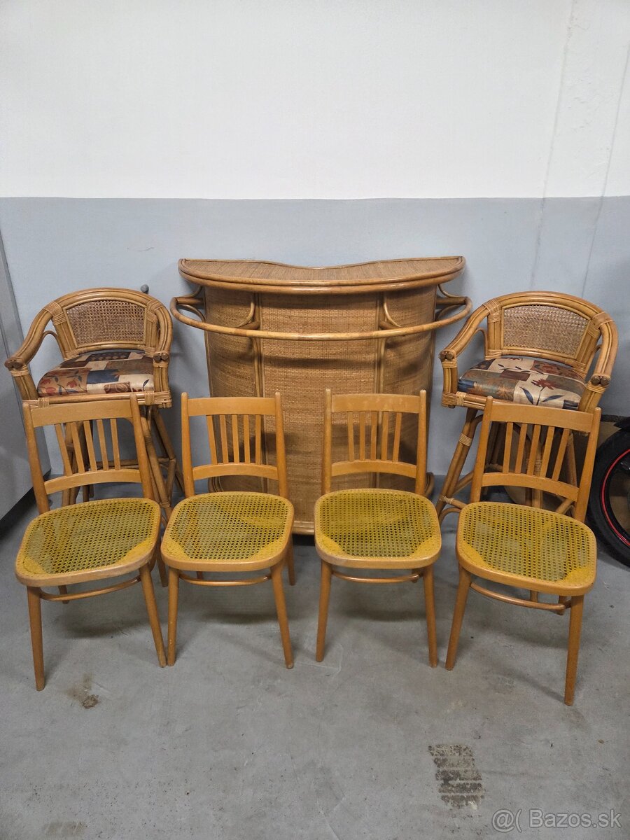 stôl + 2 barové stoličky + 4 stoličky - 5