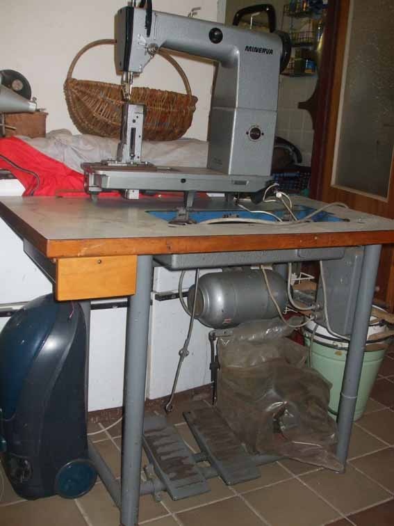 Stĺpový šijací stroj Minerva - 5