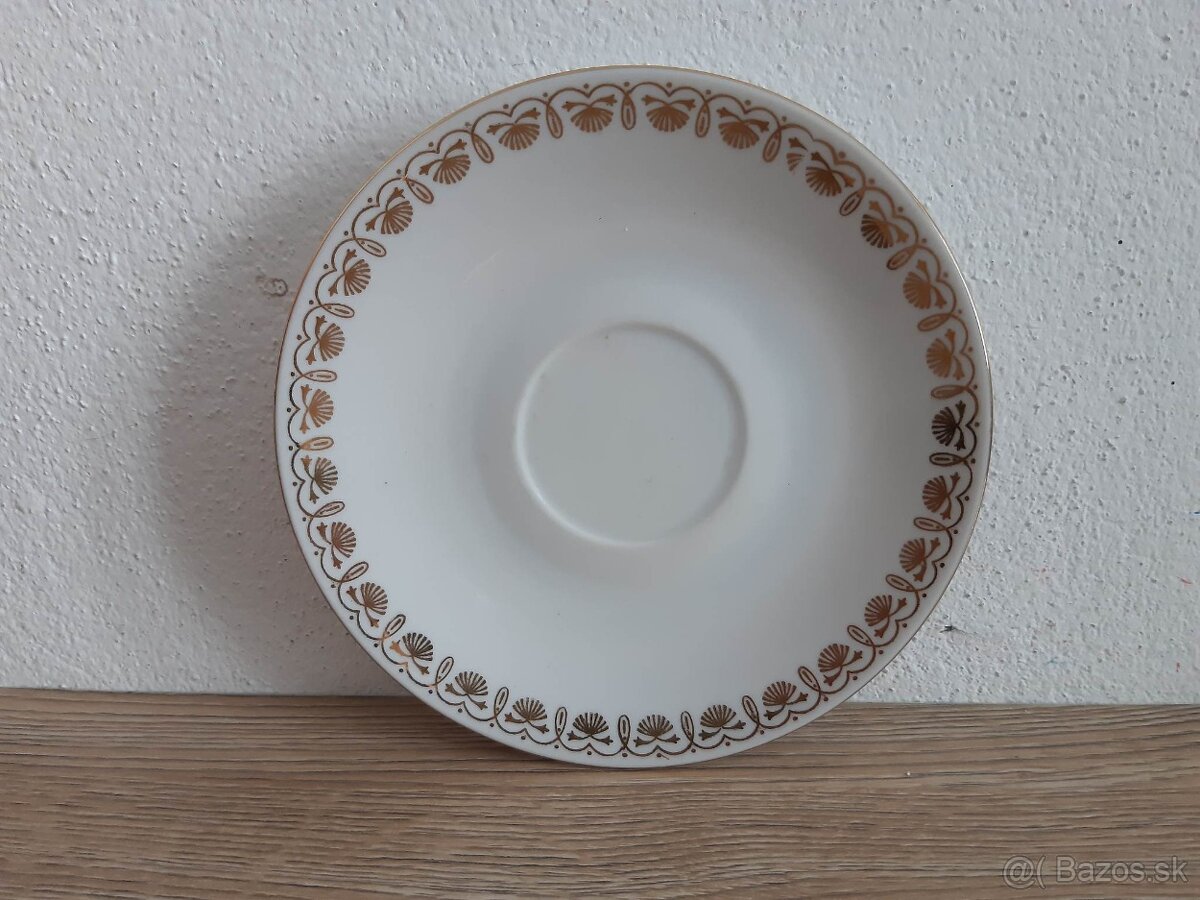 porcelánové tanieriky Made in Czechoslovakia podšálky - 5