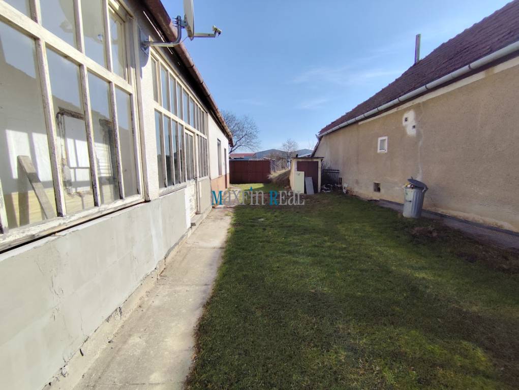 Vidiecky dom vo Vajke nad Žitavou - 5