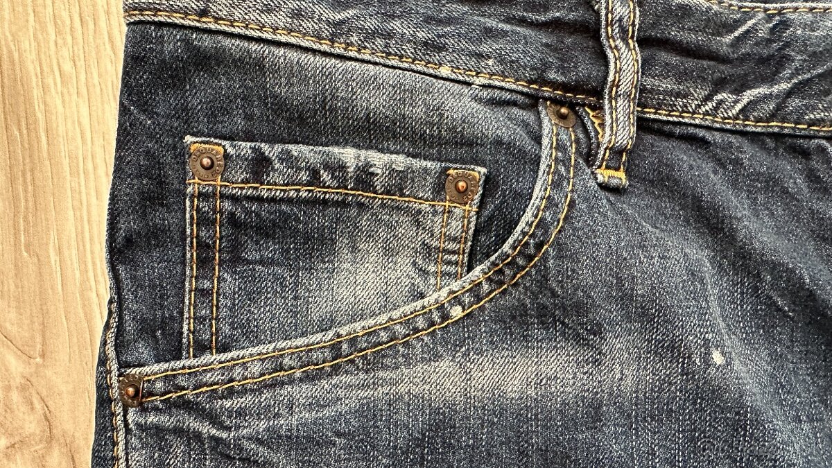 Pánske štýlové džínsy DSQARED2 - veľkosť48 - 33/31 - 5