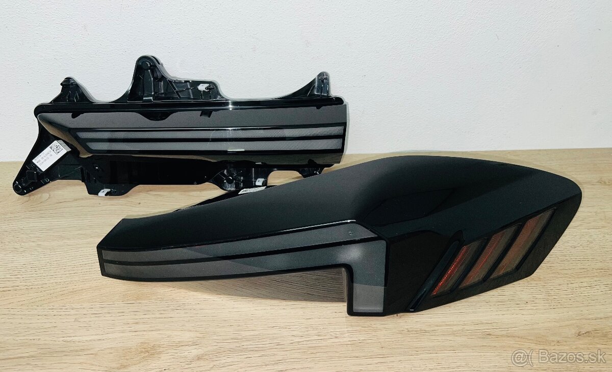 BMW XM G09 zadní světla - 5