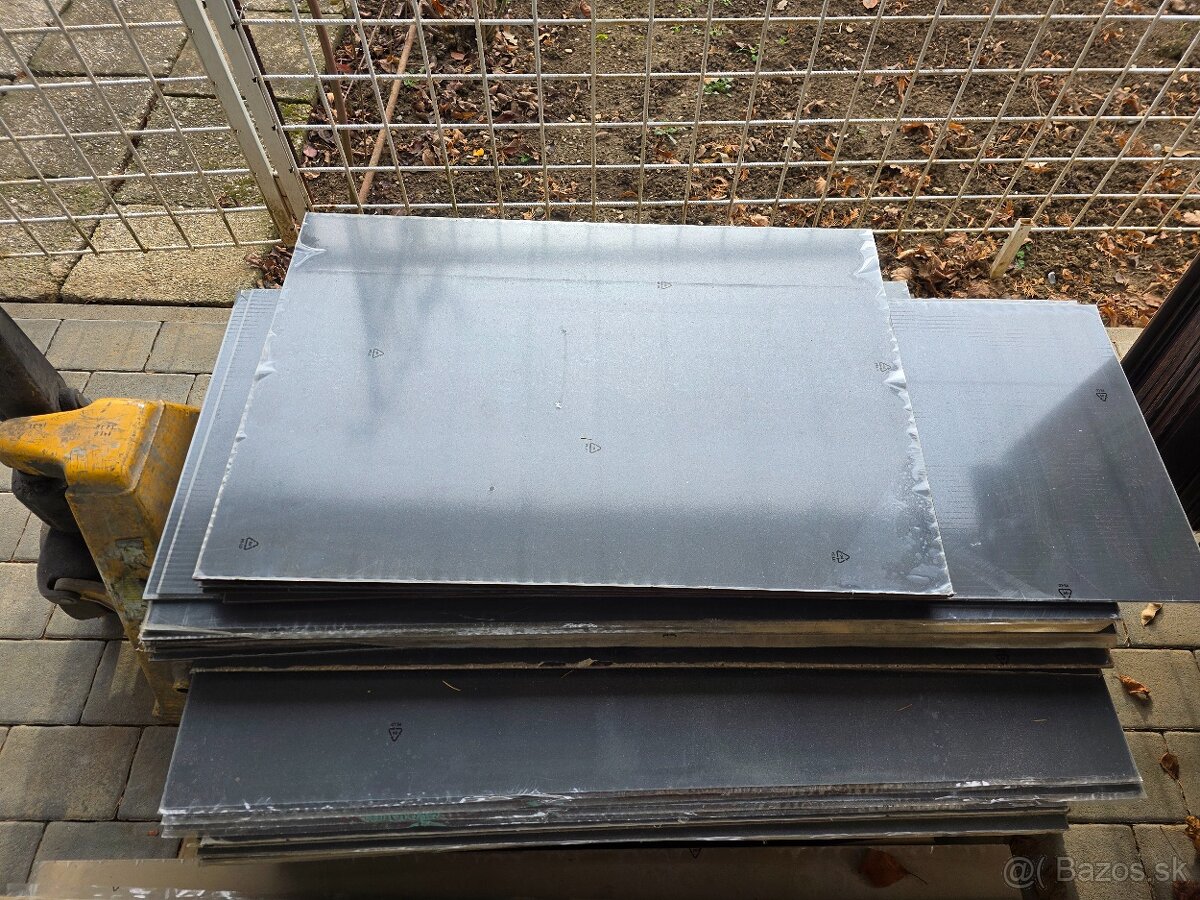 HPL FASADNY OBKLAD, capuccino hrubka 8mm, antracit hrubka 6m - 5