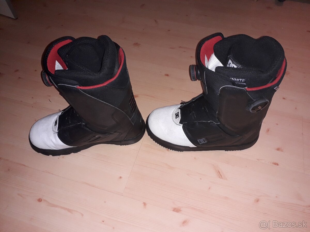 snowboard topanky DC CONTROL v perfektnom stave EU 44.5 - 5