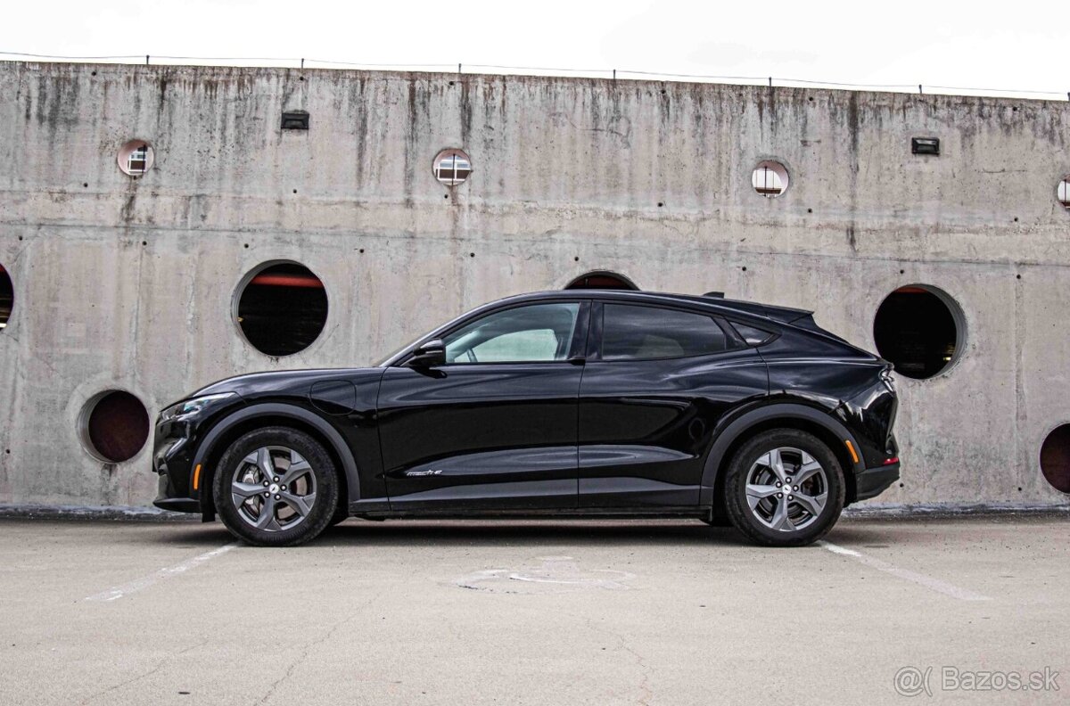 Ford Mustang Mach-E / ODPOČET - 5