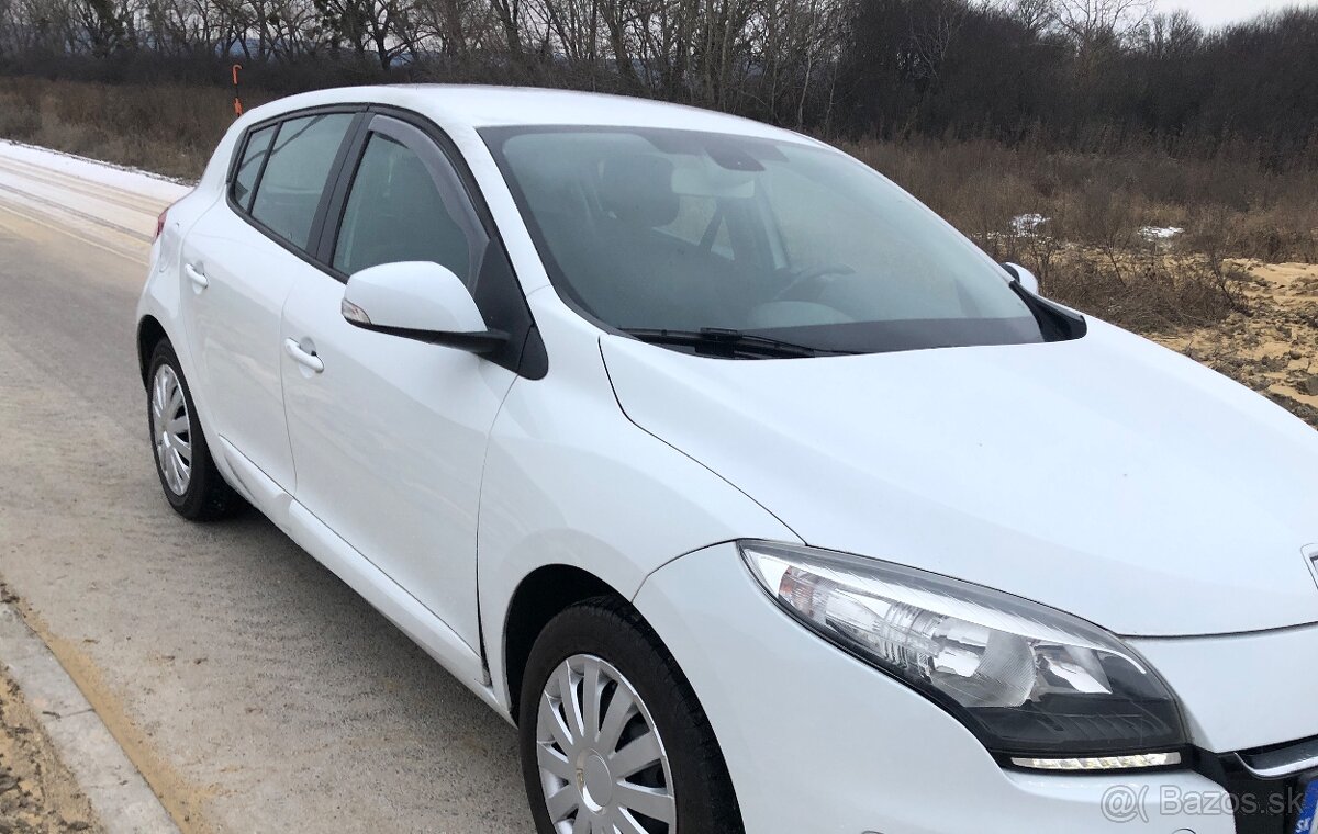 Renault megane 1.6 - 5