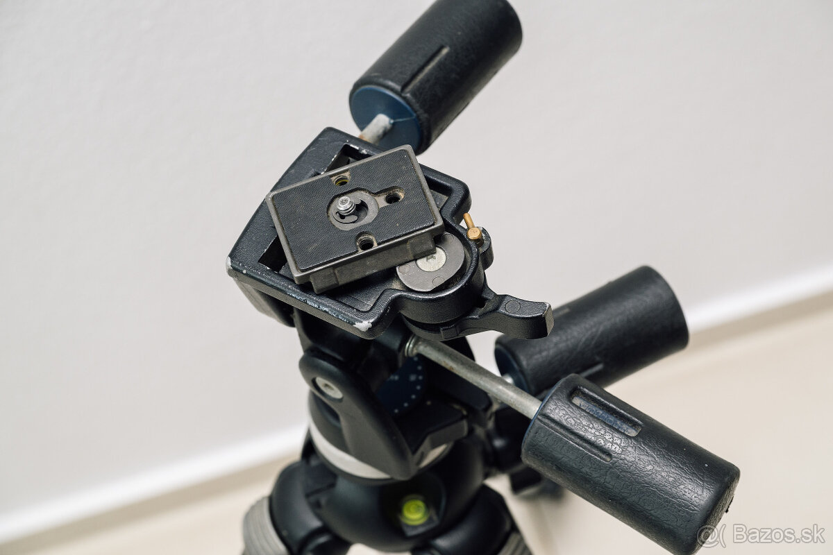 Statív MANFROTTO 055PRO + hlava 141RC - 5