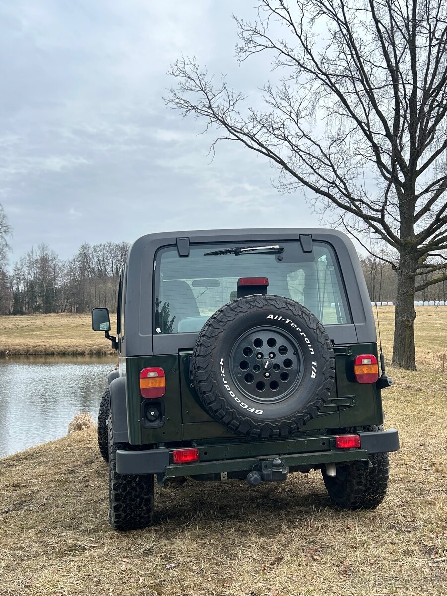 Jeep Wrangler YJ 4.0 HIGH OUTPUT