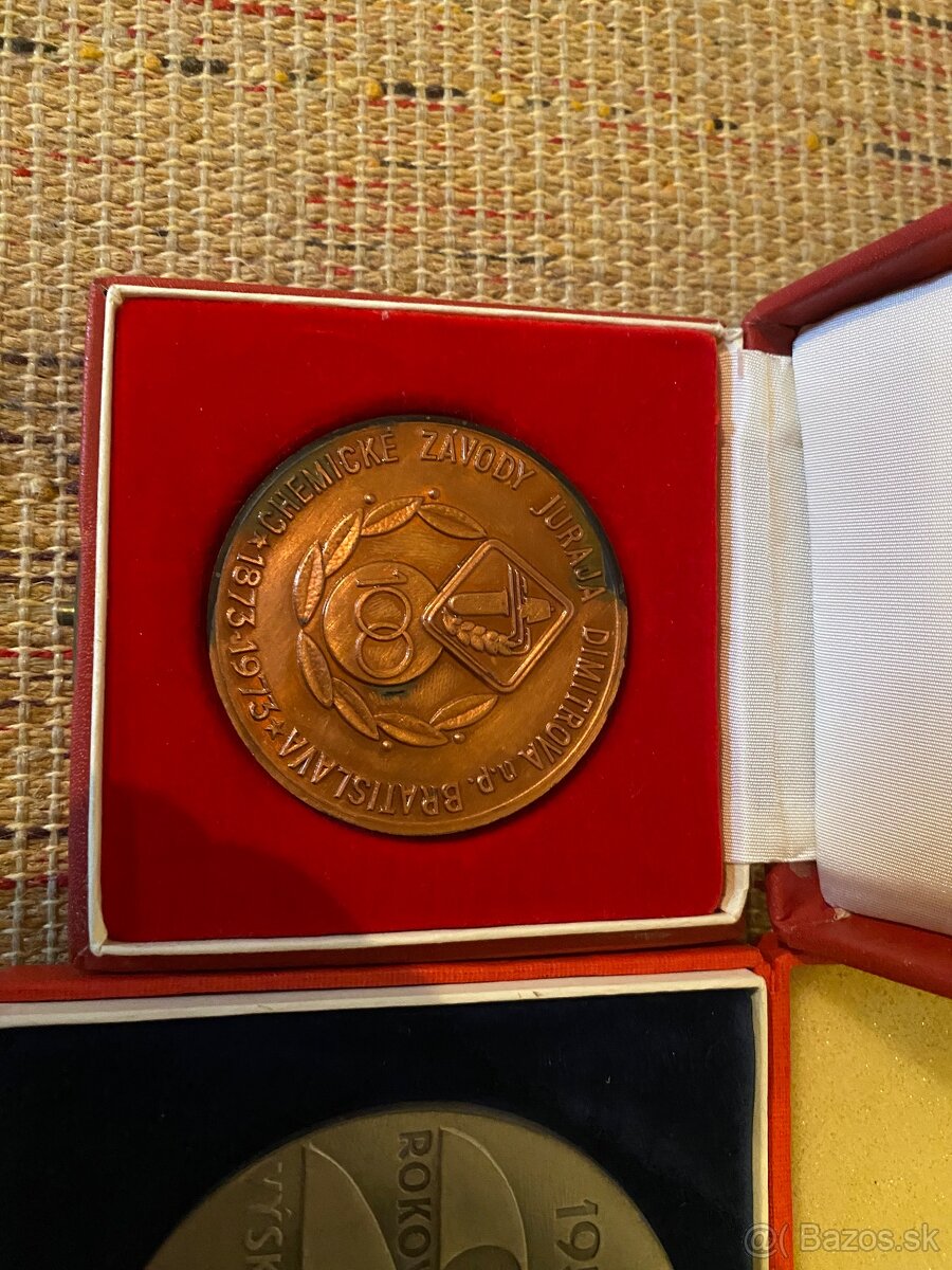 Plakety+člensky preukaz svazarm - 5